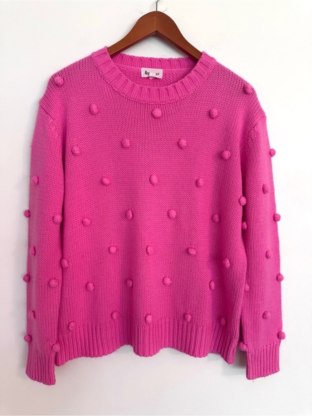 &merci Textured Pom-Pom Crewneck Sweater in Hot Pink Size Large